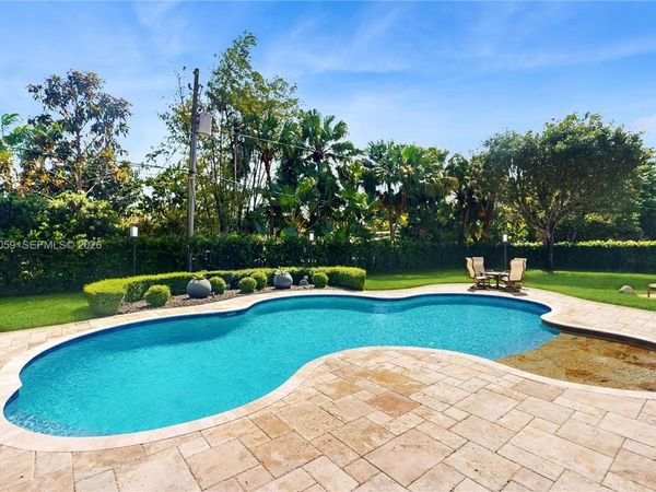 8860 SW 155th Ter , Palmetto Bay, FL 33157