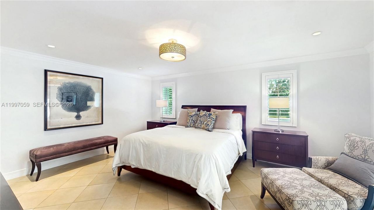 8860 SW 155th Ter , Palmetto Bay, FL 33157 Photo