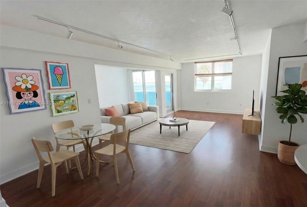 7501 E Treasure Dr , Unit 3D, North Bay Village, FL 33141 Photo