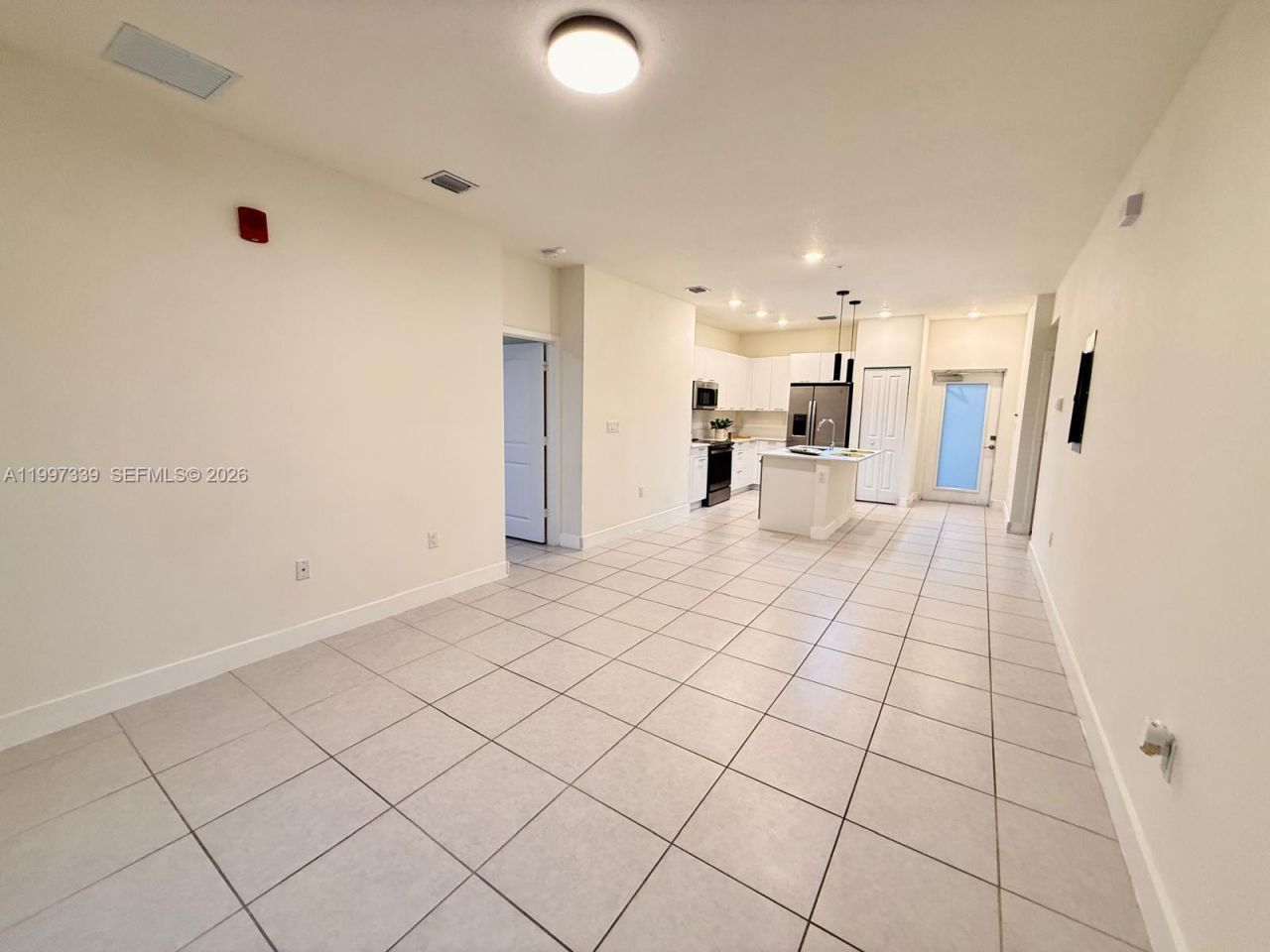 8001 NW 41st St, Unit F-305, Doral, FL 33166 Photo