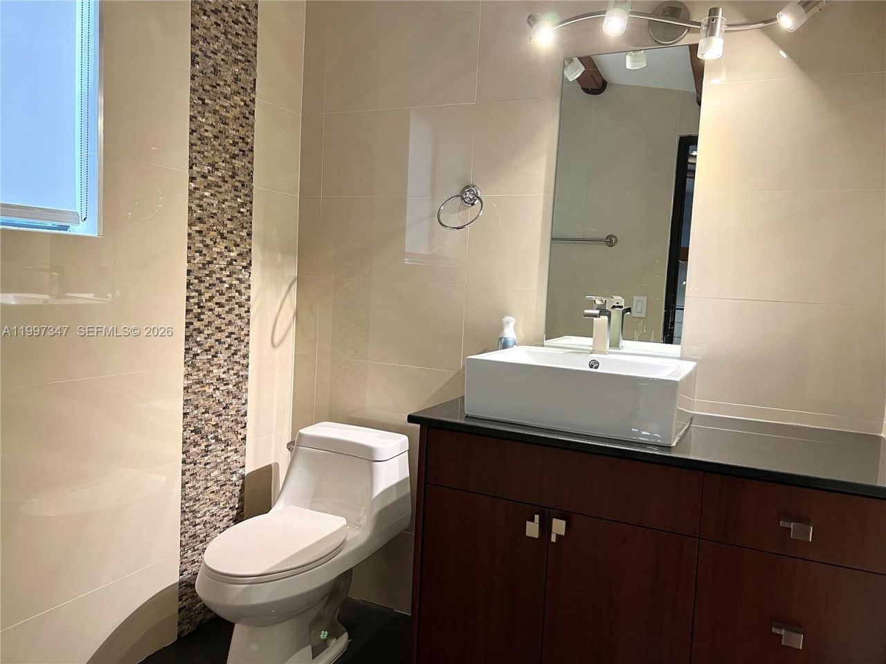 9331 NW 48th Doral Ter, Doral, FL 33178 Photo