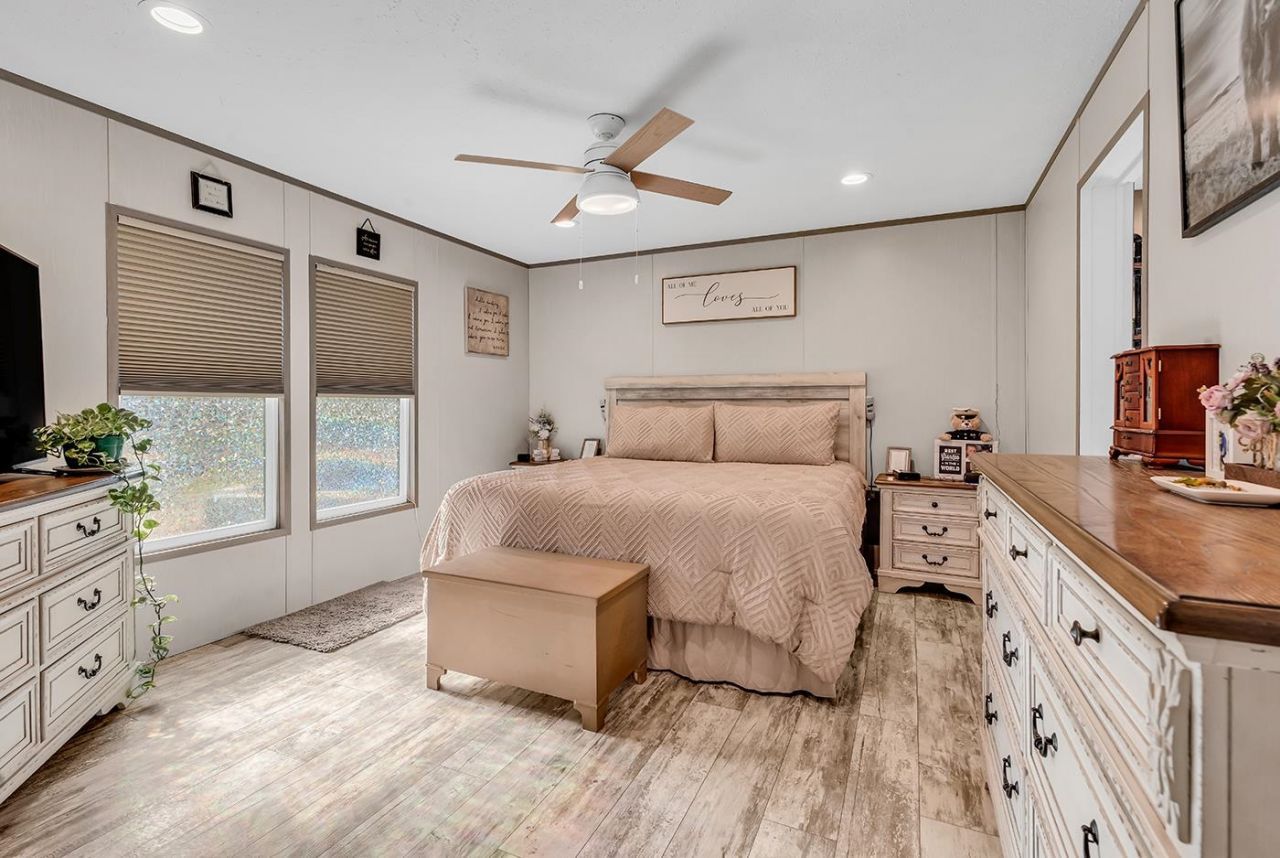 286 Samuel Rd. Photo 11
