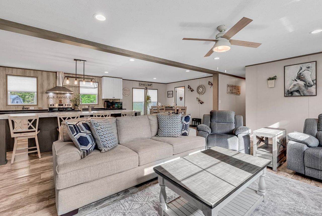 286 Samuel Rd. Photo 22