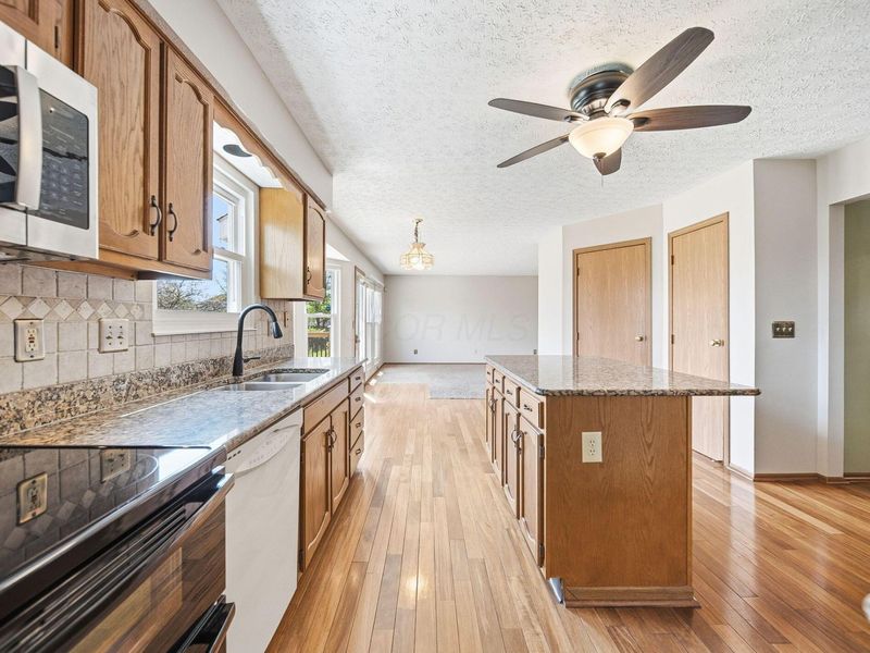 1434 River Trail Drive, Grove City, OH 43123 Photo 10