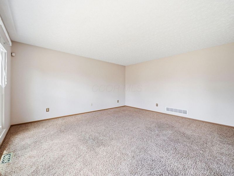 1434 River Trail Drive, Grove City, OH 43123 Photo 16