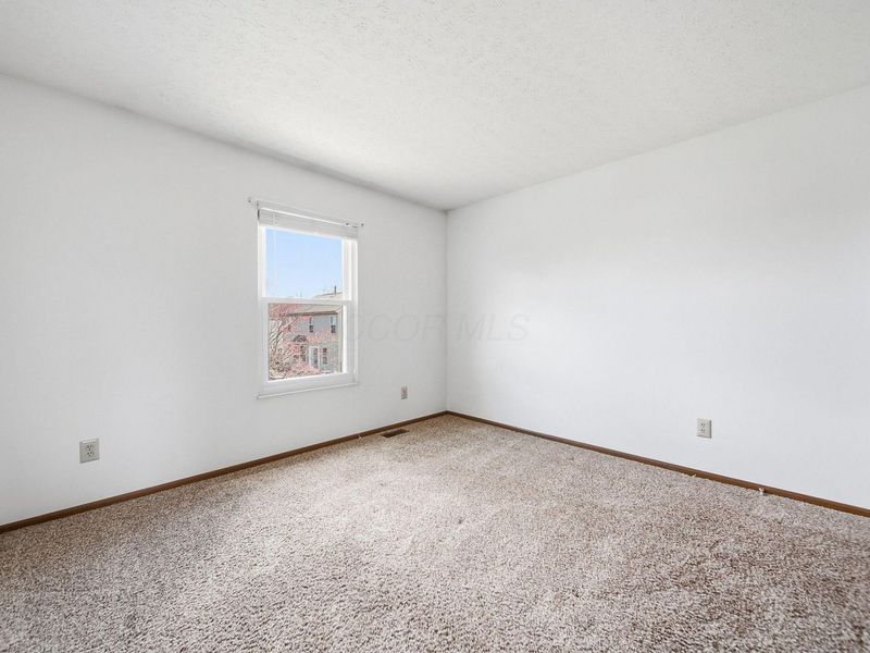 1434 River Trail Drive, Grove City, OH 43123 Photo 33