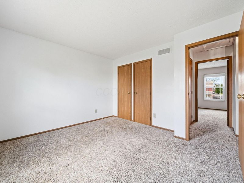 1434 River Trail Drive, Grove City, OH 43123 Photo 34