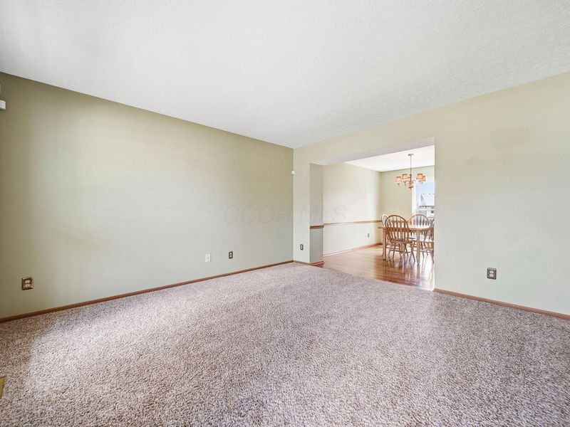 1434 River Trail Drive, Grove City, OH 43123 Photo 4