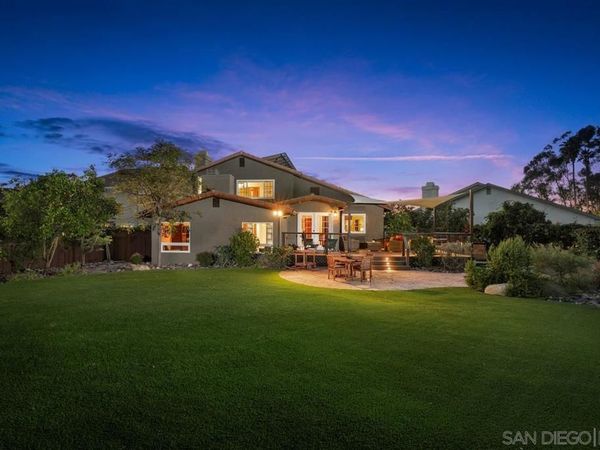 7233 Canyon Hill Ct, San Diego, CA 92126