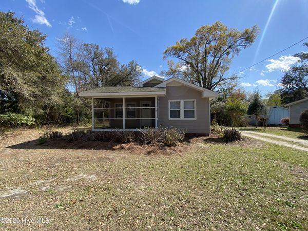 4130 Lake Avenue , Wilmington, NC 28403