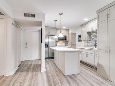 4859 Cedar Springs Road, Unit 141, Dallas, TX 75219