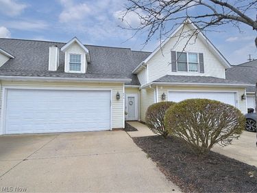 658 2nd Street, Unit 4, Fairport Harbor, OH 44077