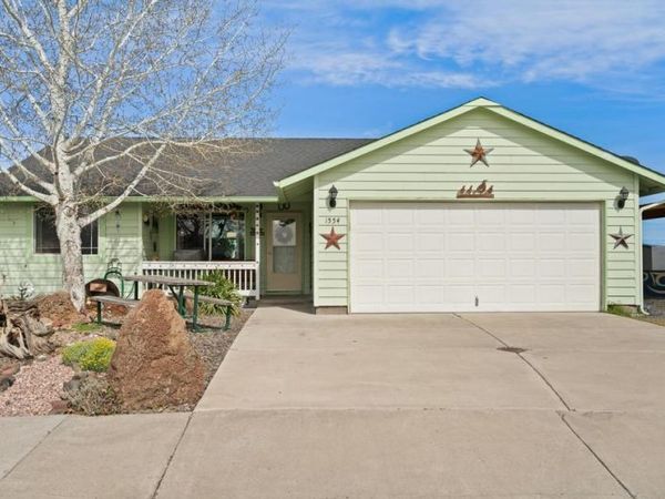 1554 NE Larry Court, Prineville, OR 97754