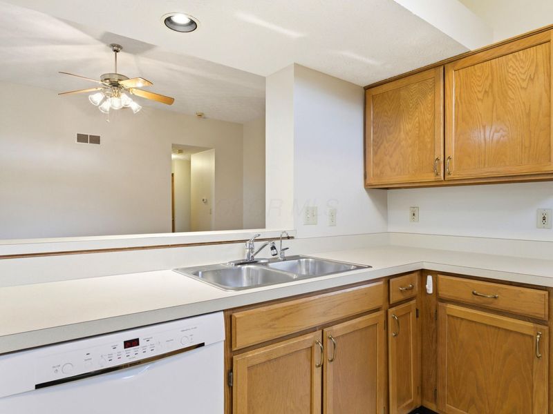 1101 Starlight Drive, Reynoldsburg, OH 43068 Photo 13