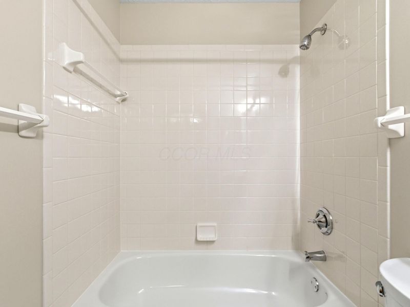 1101 Starlight Drive, Reynoldsburg, OH 43068 Photo 32