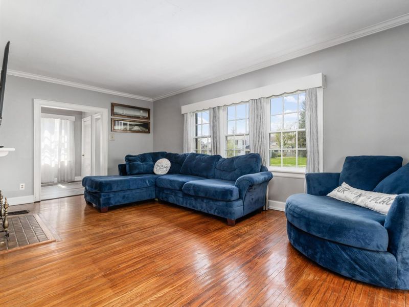 1942 Bedford Road, Upper Arlington, OH 43212 Photo 4