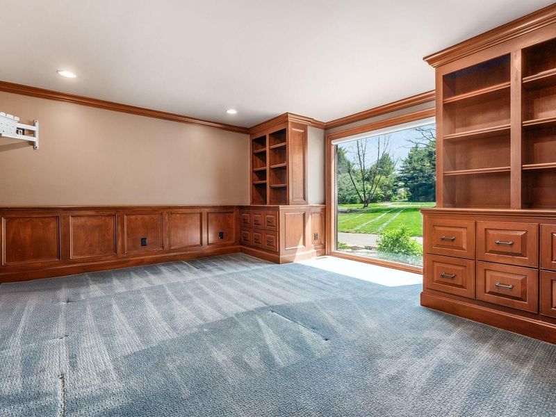 4930 E Walnut Street, Westerville, OH 43081 Photo 45