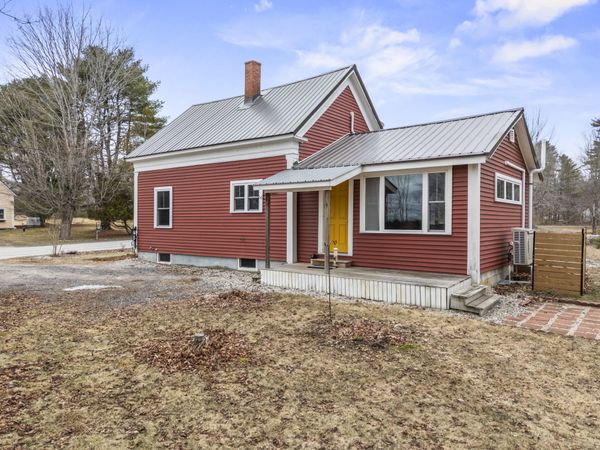 60 Pleasant Hill Road, Freeport, ME 04032