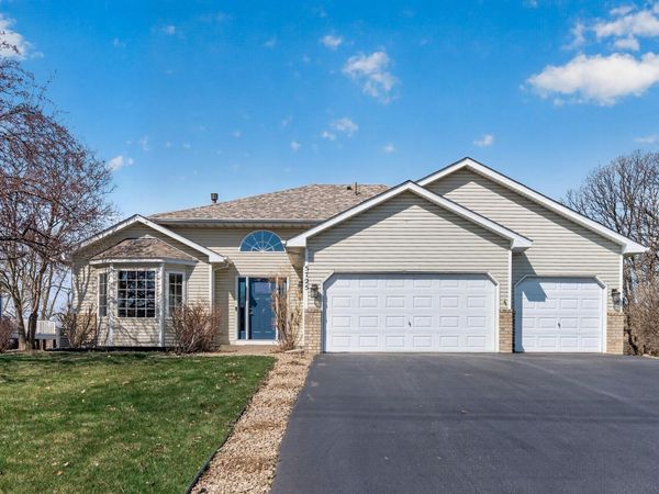 5725 Yucca Lane N, Plymouth, MN 55446