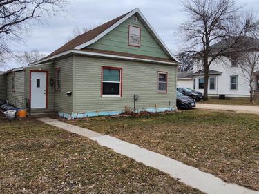 131 E Schlieman Avenue, Appleton, MN 56208