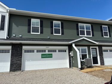 15022 Adare Way, Rosemount, MN 55068