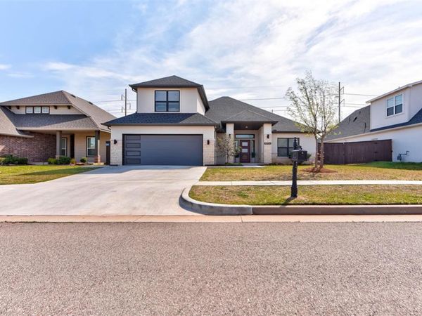 15704 Rockwell Park Lane, Edmond, OK 73013