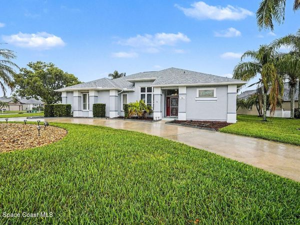 981 Victoria Place , Melbourne, FL 32940