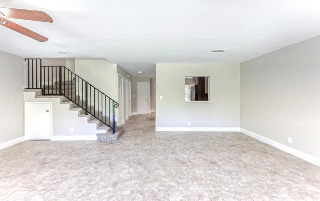663 Dover Street, Unit 10, Boca Raton, FL 33487 Photo