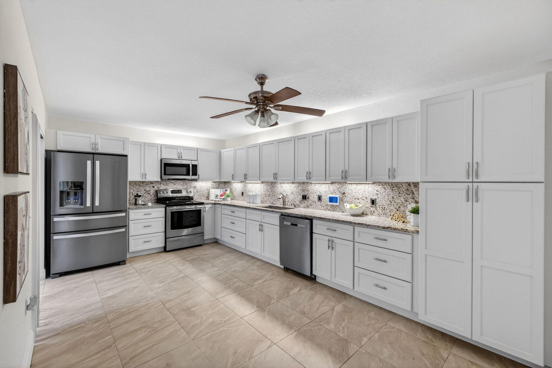 9101 SW 19th Place, Unit A, Davie, FL 33324 Photo