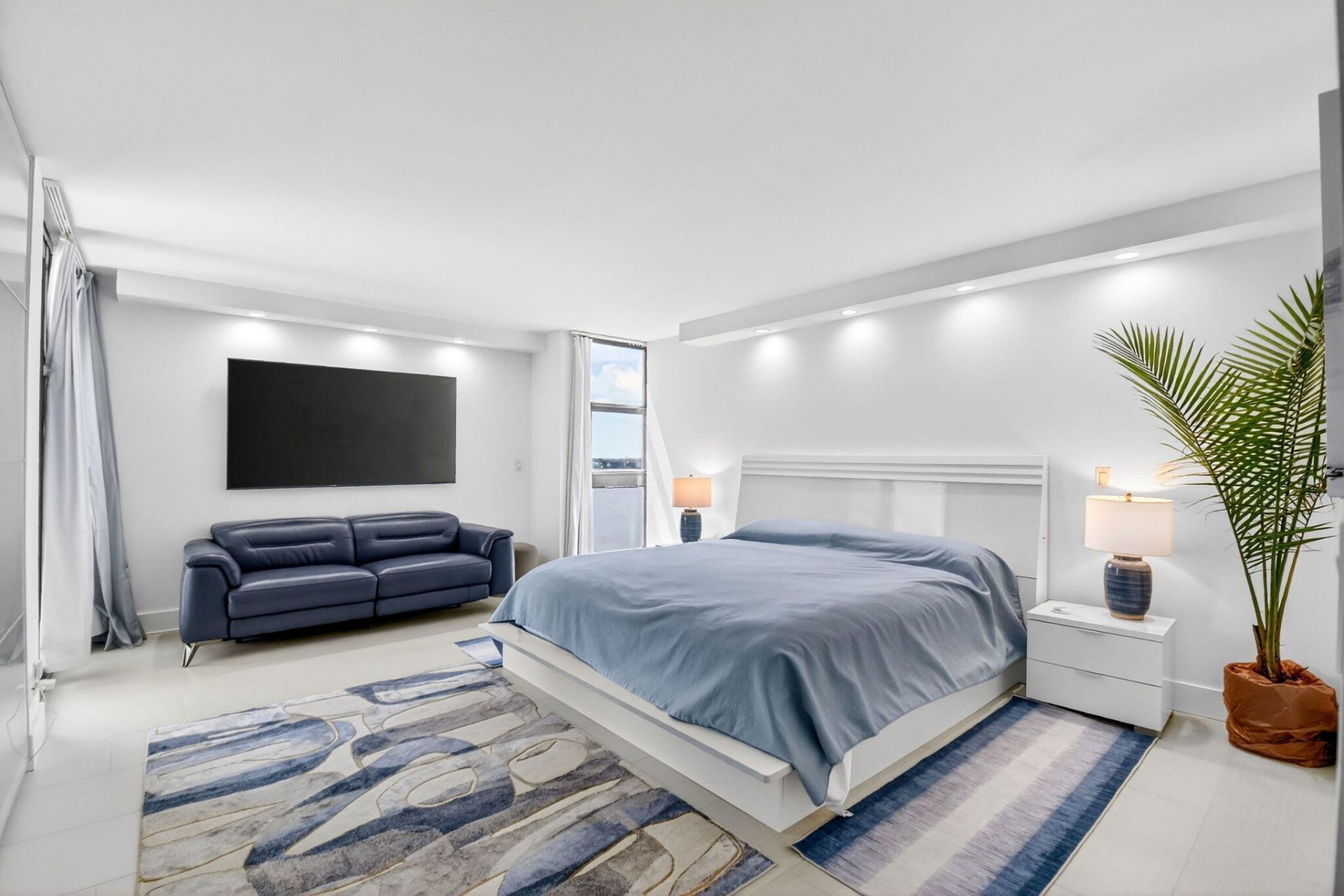 5540 N Ocean Drive, Unit 9b, Singer Island, FL 33404 Photo