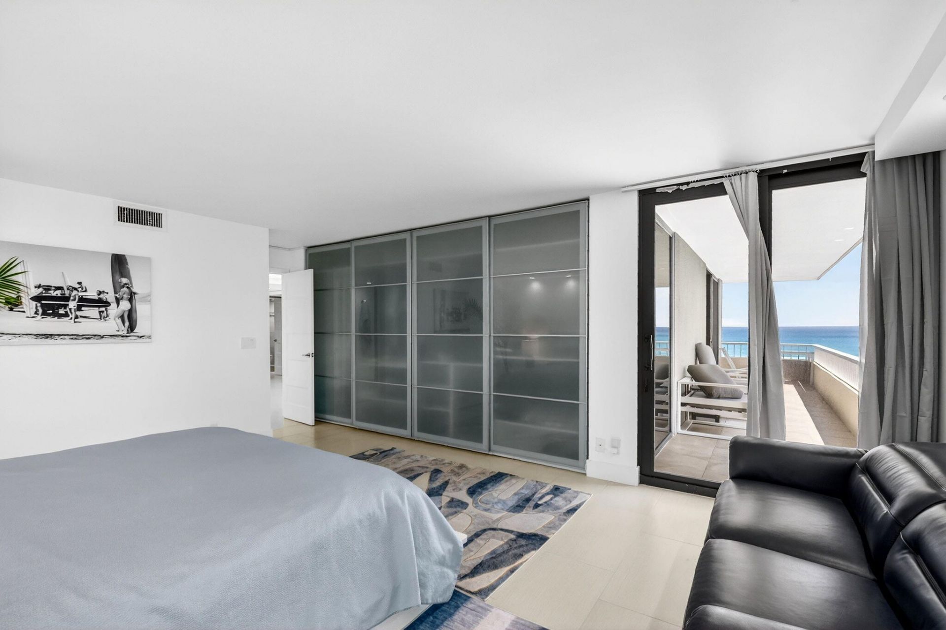 5540 N Ocean Drive, Unit 9b, Singer Island, FL 33404 Photo