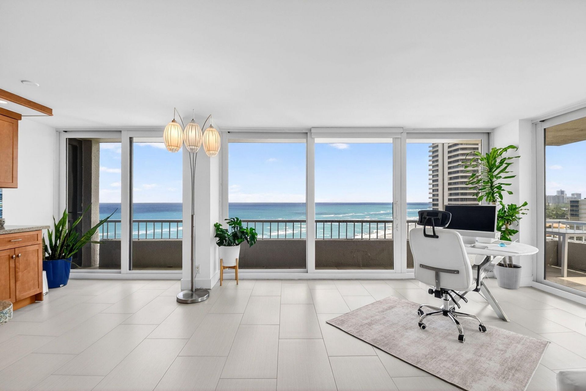 5540 N Ocean Drive, Unit 9b, Singer Island, FL 33404 Photo