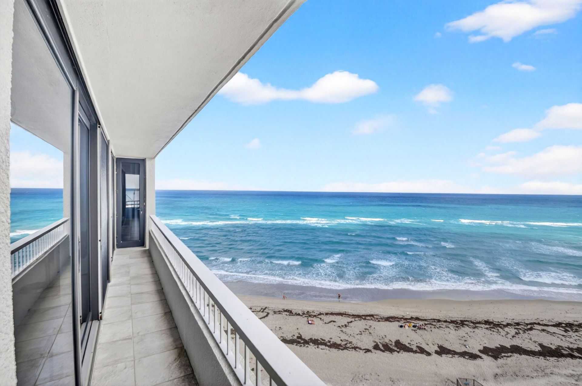 5540 N Ocean Drive, Unit 9b, Singer Island, FL 33404 Photo