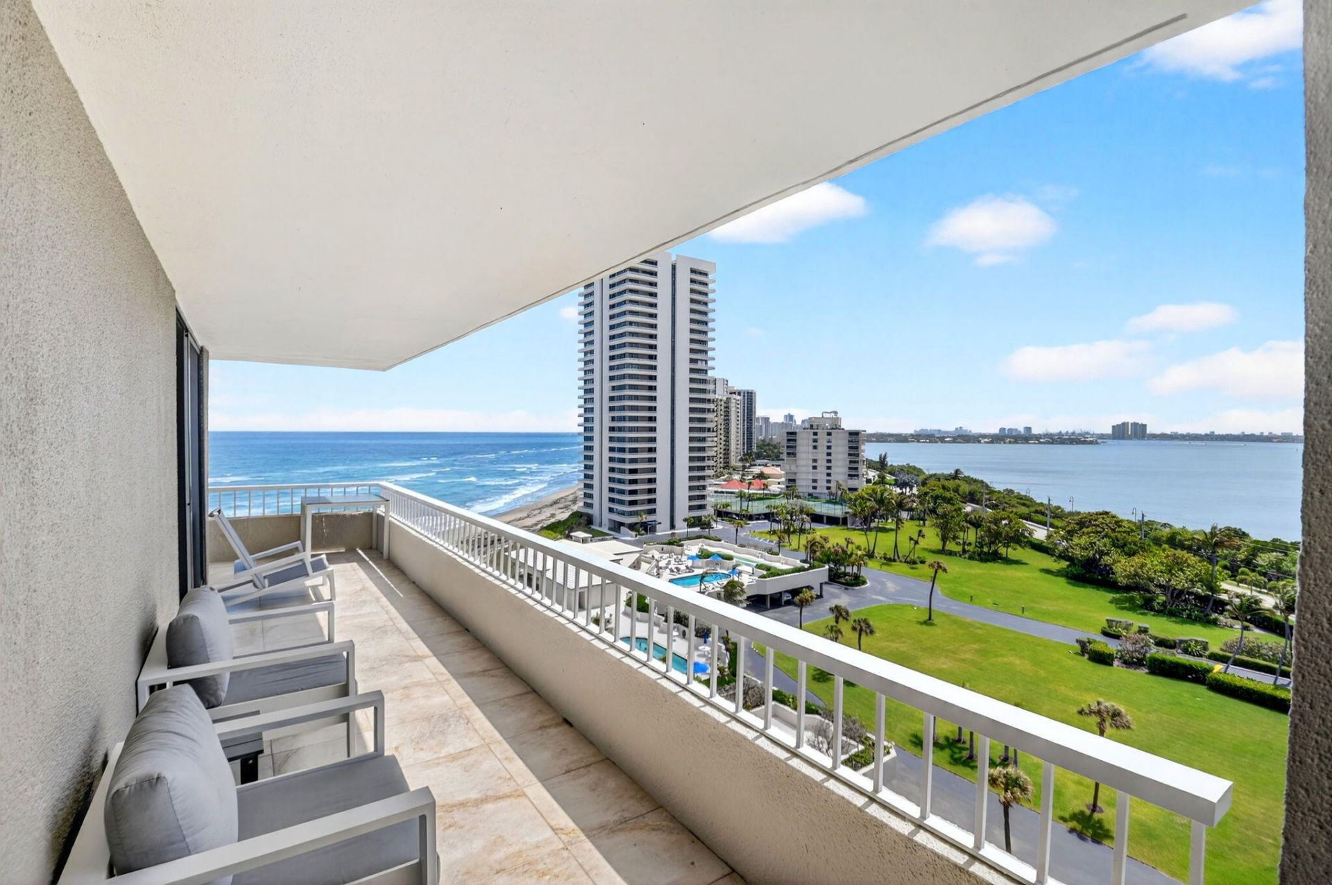 5540 N Ocean Drive, Unit 9b, Singer Island, FL 33404 Photo