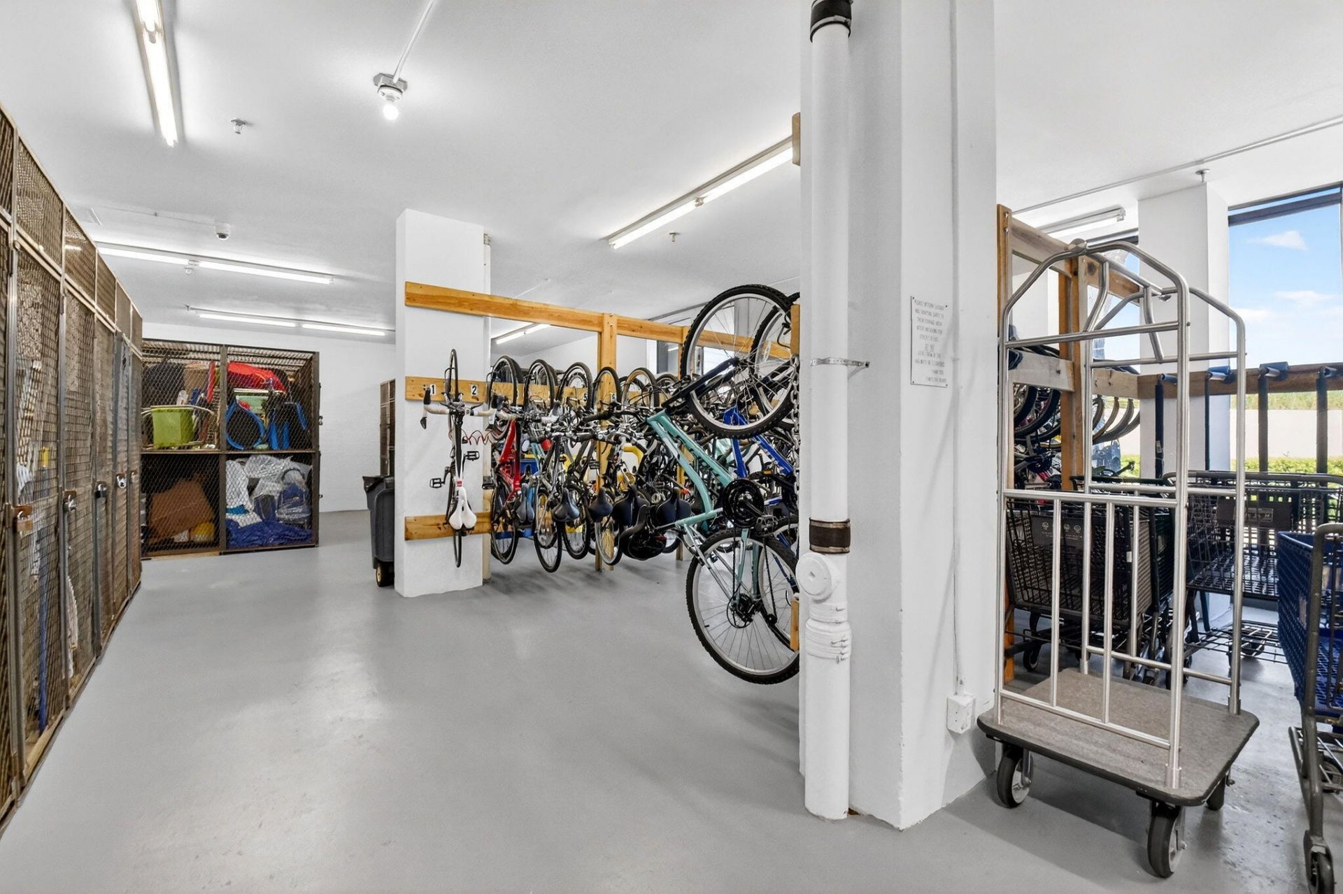 5540 N Ocean Drive, Unit 9b, Singer Island, FL 33404 Photo