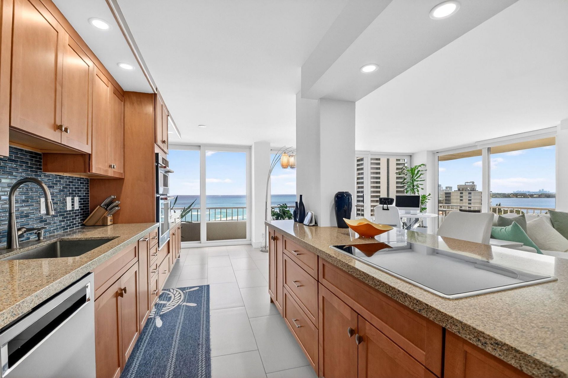 5540 N Ocean Drive, Unit 9b, Singer Island, FL 33404 Photo