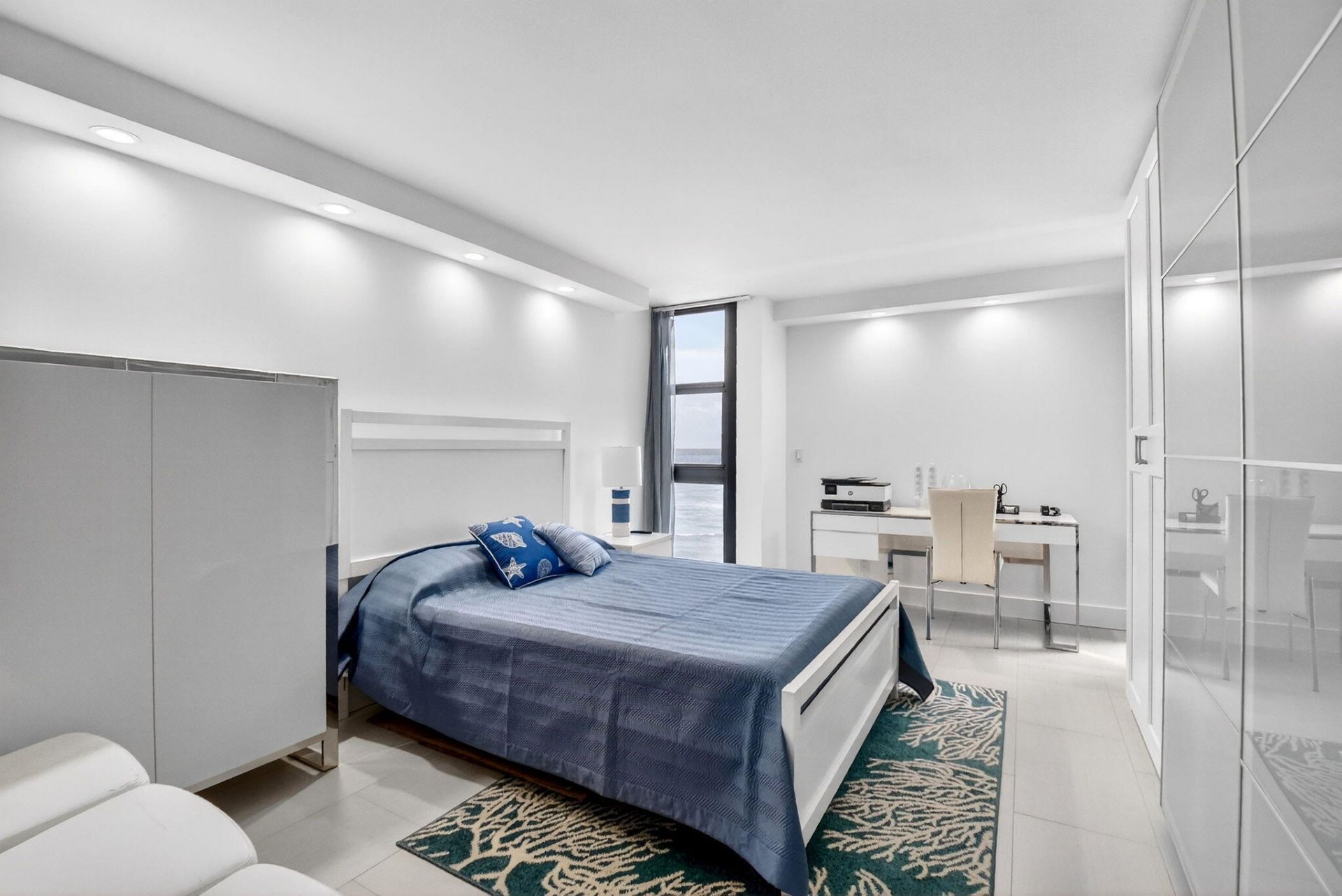 5540 N Ocean Drive, Unit 9b, Singer Island, FL 33404 Photo