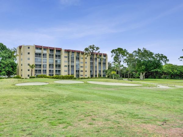 3590 Via Poinciana, Unit 114, Greenacres, FL 33467