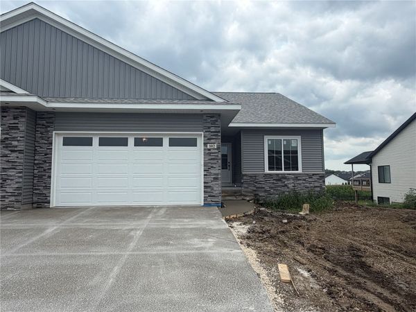 102 Kinsey Street, North Liberty, IA 52317