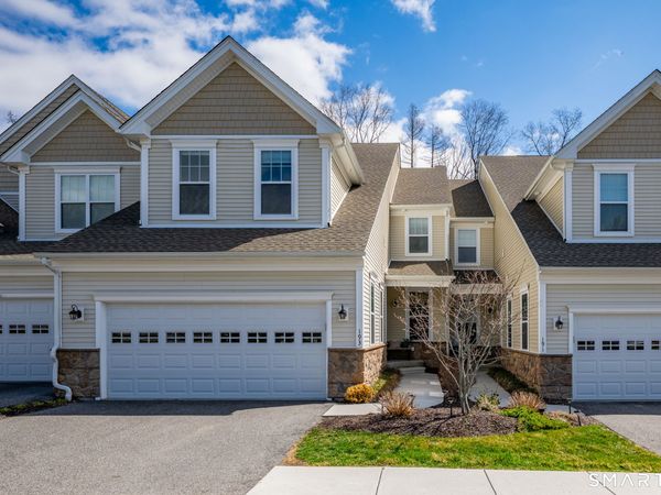 193 Ridgewood, Unit 193, Middlebury, CT 06762