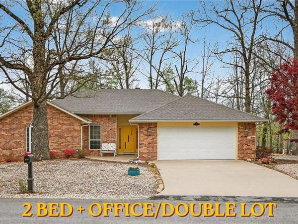 1 Renfrew Lane , Bella Vista, AR 72715