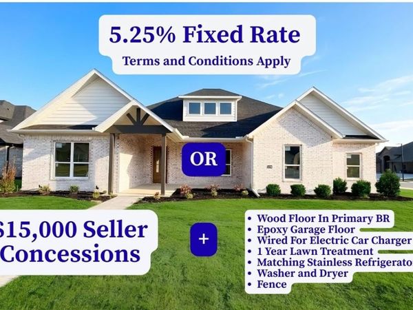 1320 Greyback Lane, Centerton, AR 72719
