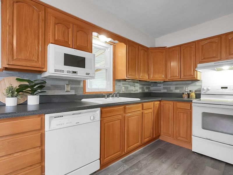 1728 Laurel Avenue, Columbus, OH 43223 Photo 11