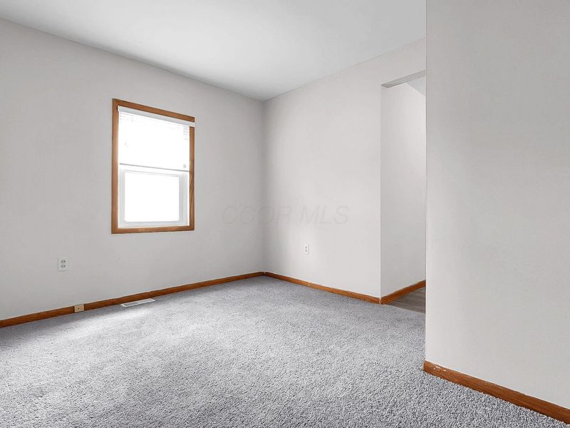 1728 Laurel Avenue, Columbus, OH 43223 Photo 14