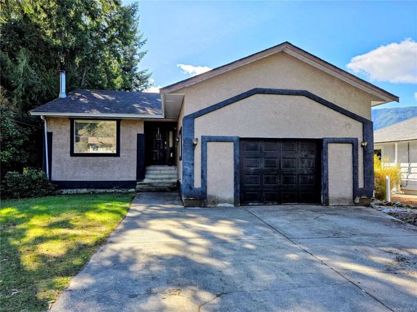 236 Grants Lake Rd, Lake Cowichan, BC V0R 2G0