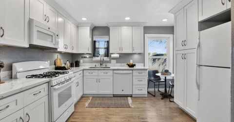 2321 Howe Ave, Sacramento, CA 95825 Photo