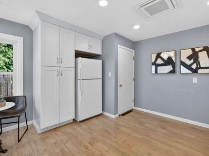 2321 Howe Ave, Sacramento, CA 95825 Photo