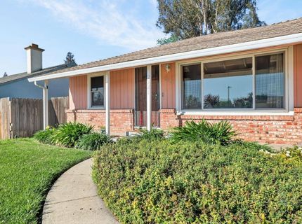 2321 Howe Ave, Sacramento, CA 95825 Photo