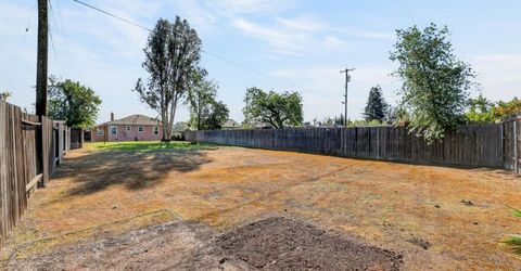 2321 Howe Ave, Sacramento, CA 95825 Photo