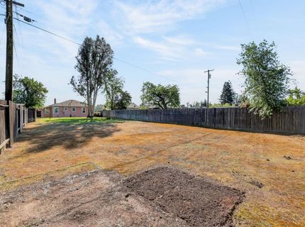 2321 Howe Ave, Sacramento, CA 95825 Photo